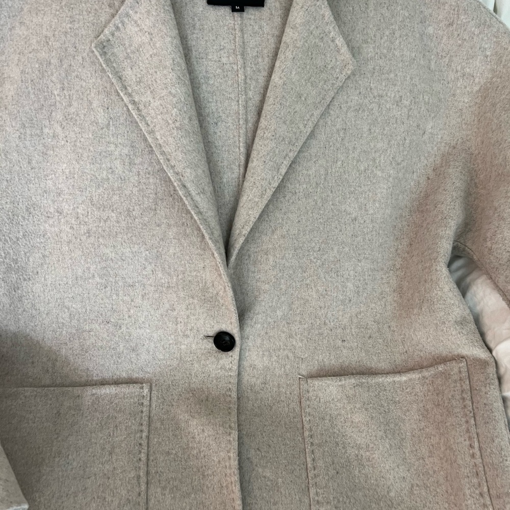 Rails Everest overcoat. Size M. Felted Wool. Oatmeal color.